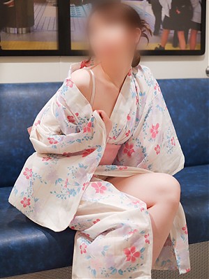 夏季限定　コスプレオプションに浴衣（1000円）追加！！